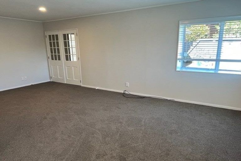 Photo of property in 23 Clydesdale Avenue, Somerville, Auckland, 2014