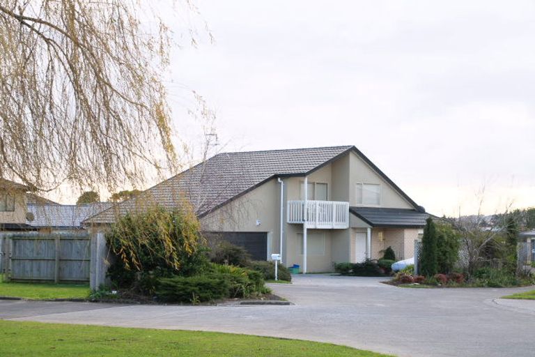 Photo of property in 28 Abiru Crescent, Favona, Auckland, 2024