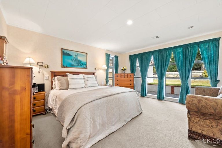 Photo of property in 20b Kaitoke Loop, Kaitoke, Upper Hutt, 5018