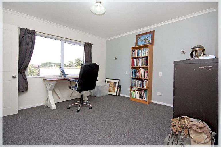 Photo of property in 14 Brown Street, Foxton, 4814