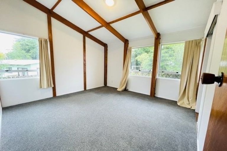 Photo of property in 23 Chrisarda Place, Red Hill, Papakura, 2110