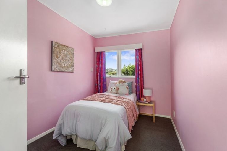 Photo of property in 12 Tireti Road, Titahi Bay, Porirua, 5022