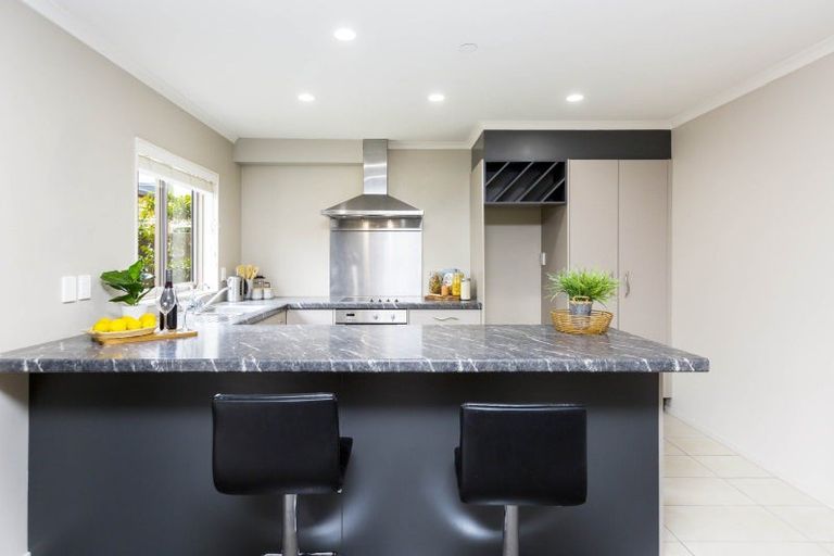 Photo of property in 48 Evergreen Crescent, Trentham, Upper Hutt, 5018