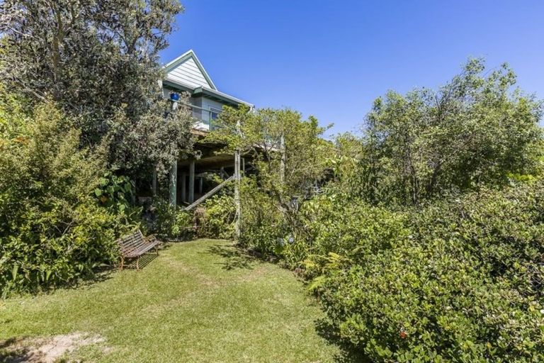 Photo of property in 15 Jackson Crescent, Mahurangi East, Warkworth, 0982