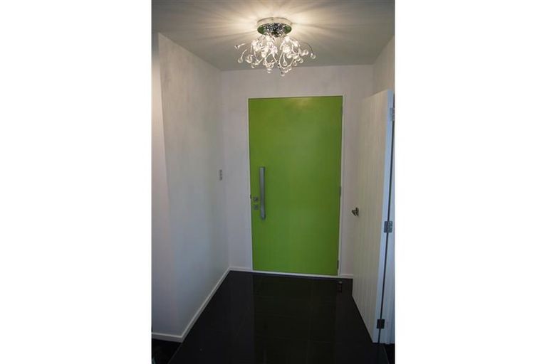 Photo of property in 13 Tommy Street, Pegasus, 7612