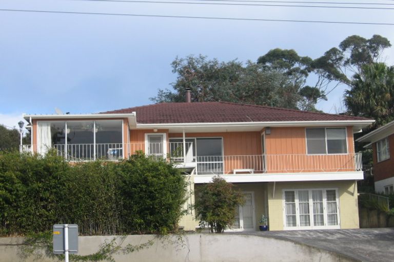 Photo of property in 264 Don Buck Road, Massey, Auckland, 0614