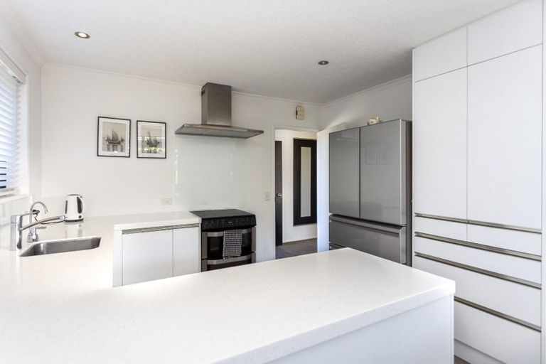 Photo of property in 1/31a Lansbury Avenue, Strowan, Christchurch, 8052