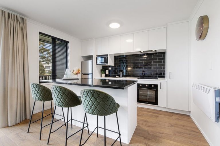 Photo of property in 11/90 Swaffield Road, Papatoetoe, Auckland, 2025