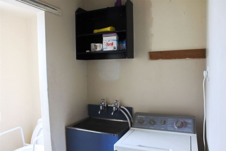 Photo of property in 213 Union Street, Milton, 9220