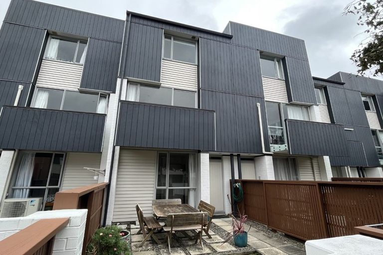 Photo of property in The Altair, 40/120 Rintoul Street, Newtown, Wellington, 6021