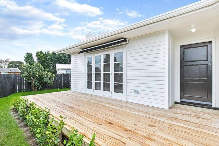 Photo of property in 2/30 Imrie Avenue, Mangere, Auckland, 2022