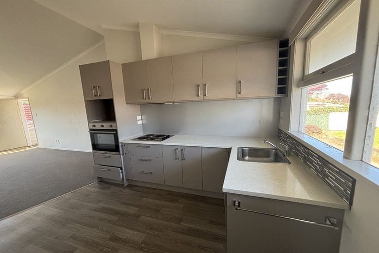 Photo of property in 1/10a Te Aroha Street, Hamilton East, Hamilton, 3216