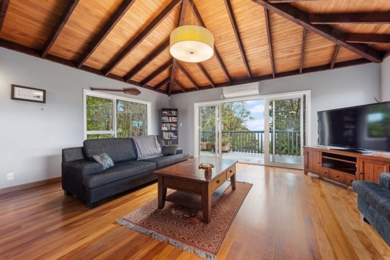 Photo of property in 88 Avro Road, Blue Mountains, Upper Hutt, 5371