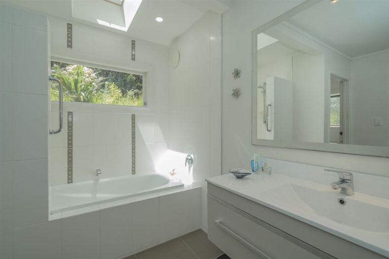 Photo of property in 53 Kowhai Drive, Te Kouma, Coromandel, 3581