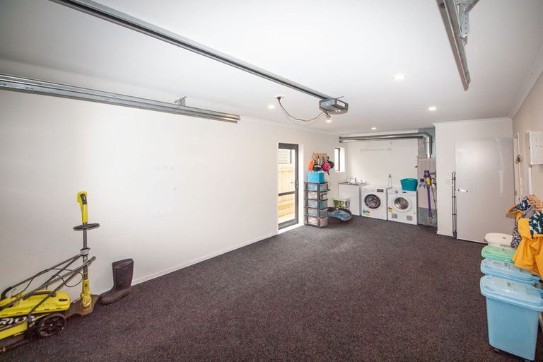 Photo of property in 61 Melksham Drive, Churton Park, Wellington, 6037