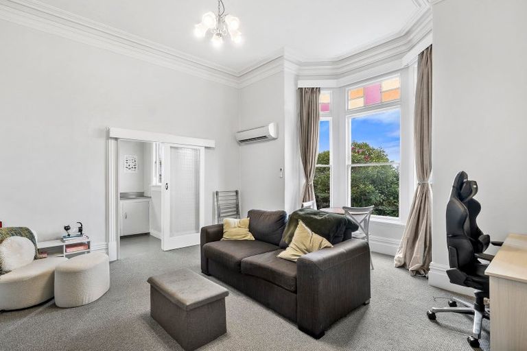 Photo of property in 2 Royal Terrace, Dunedin Central, Dunedin, 9016