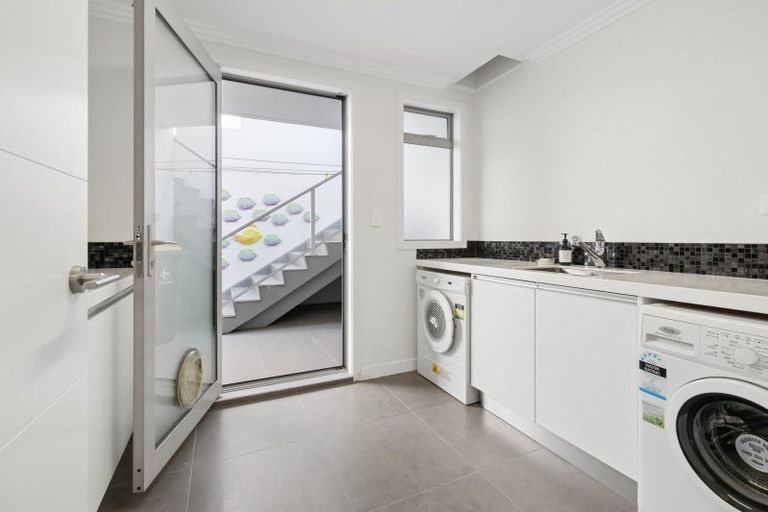 Photo of property in 93 Ninth Avenue, Tauranga, 3110