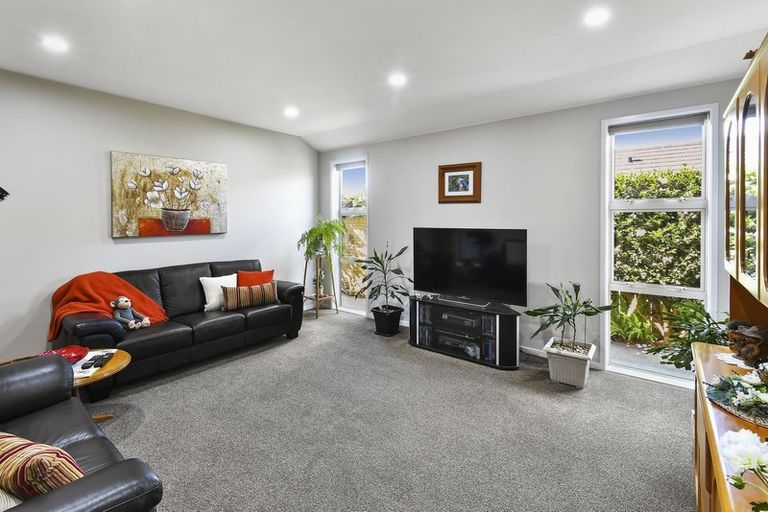 Photo of property in 15 Searle Drive, Patumahoe, Pukekohe, 2679