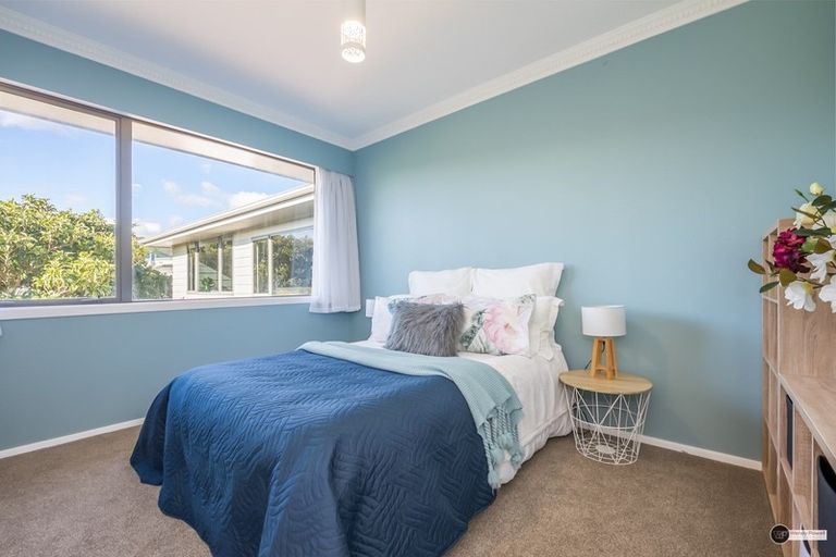 Photo of property in 118a Woburn Road, Woburn, Lower Hutt, 5010