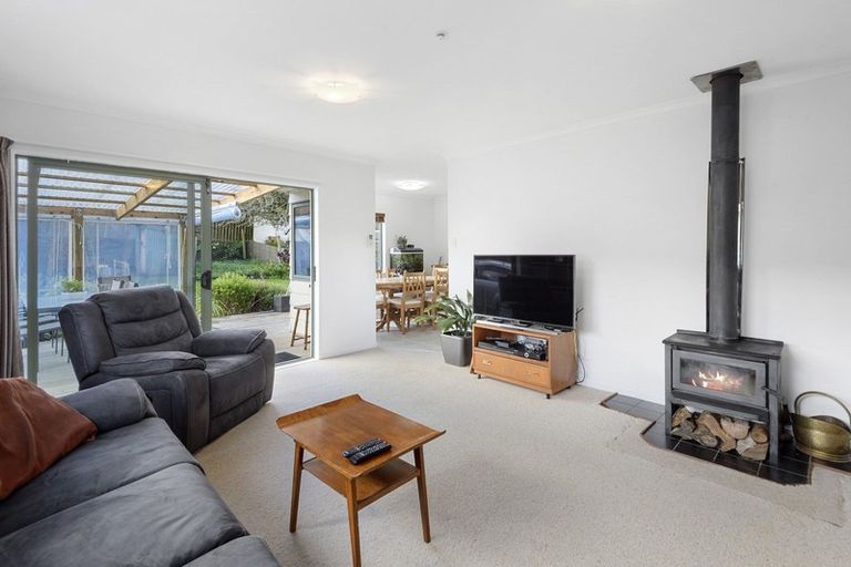 Photo of property in 94a Valley Road, Hikurangi, 0114