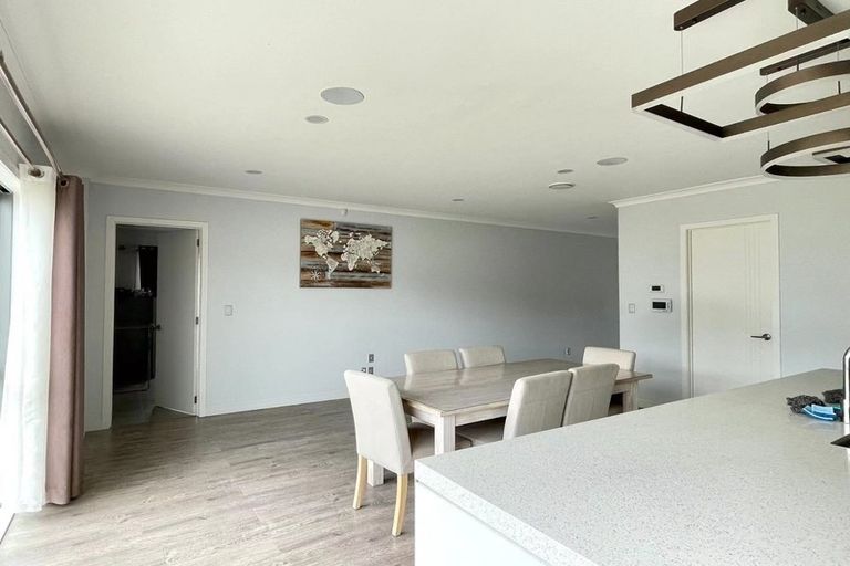 Photo of property in 63 Timmer Road, Flat Bush, Auckland, 2019