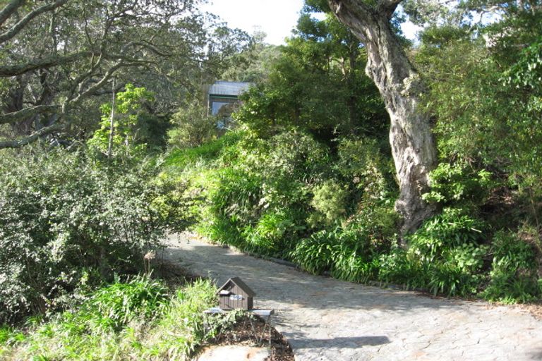 Photo of property in 142 Paku Drive, Tairua, 3508
