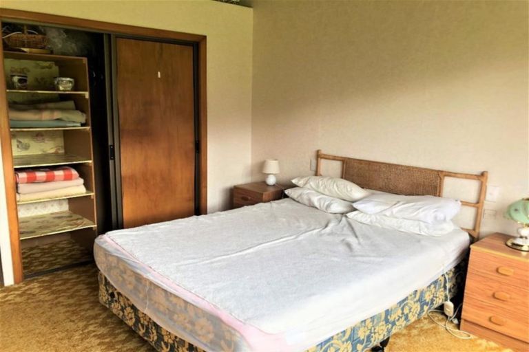 Photo of property in 11 Keatoa Terrace, Owaka, 9535