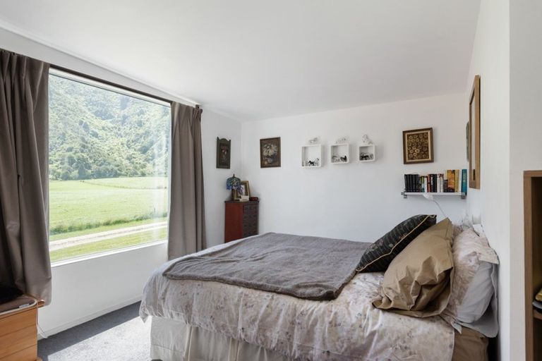 Photo of property in 166 Lindens Road, Mount Pleasant, Blenheim, 7273