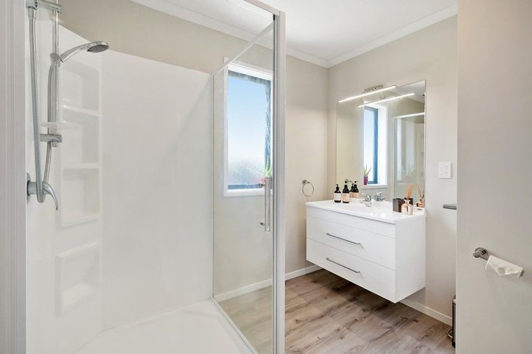 Photo of property in 27 Newman Road, Rolleston, 7614