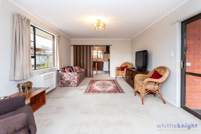 Photo of property in 3/7 Peverel Street, Riccarton, Christchurch, 8011
