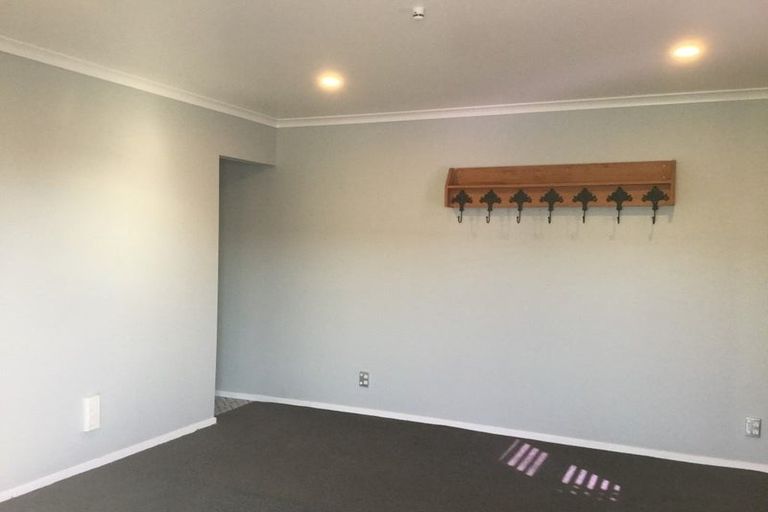 Photo of property in 1219 Papamoa Beach Road, Papamoa Beach, Papamoa, 3118