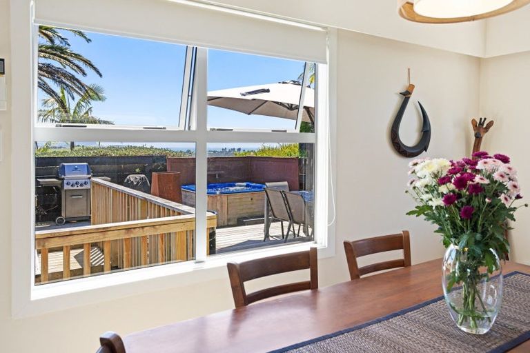 Photo of property in 10 Goffe Drive, Haruru, 0204