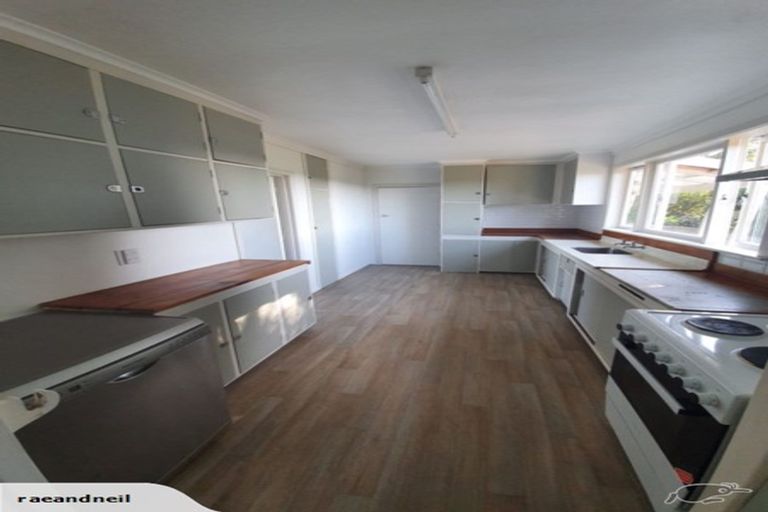 Photo of property in 1/148 Manuka Road, Bayview, Auckland, 0629