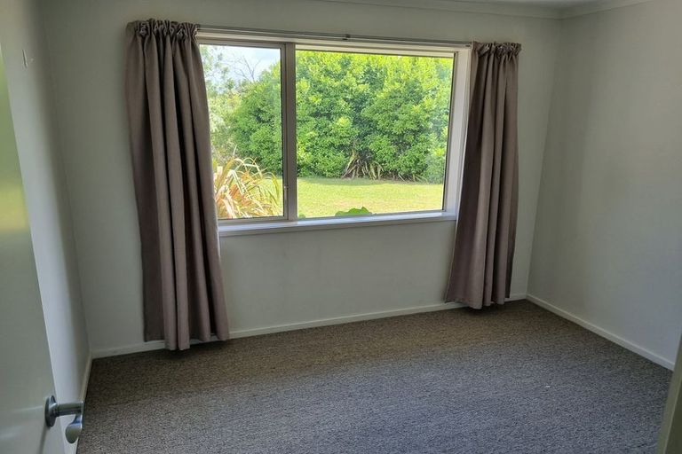 Photo of property in 198 Saint James Drive, Huntington, Hamilton, 3210