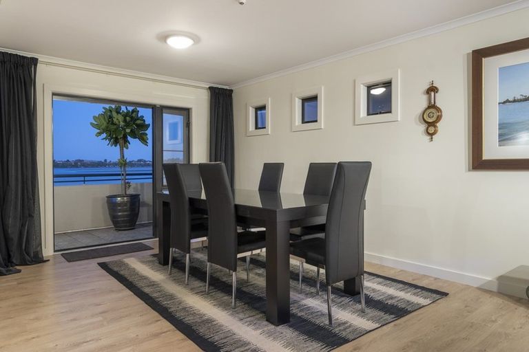 Photo of property in 4/2 Sixth Avenue, Tauranga, 3110