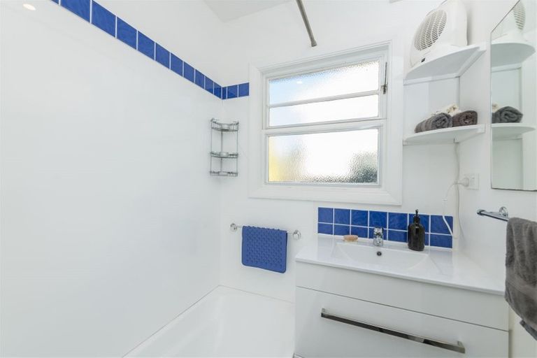 Photo of property in 60 Emano Street, Toi Toi, Nelson, 7010