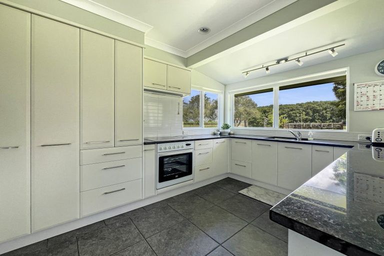 Photo of property in 2 Edgehaven Lane, Te Teko, Whakatane, 3193