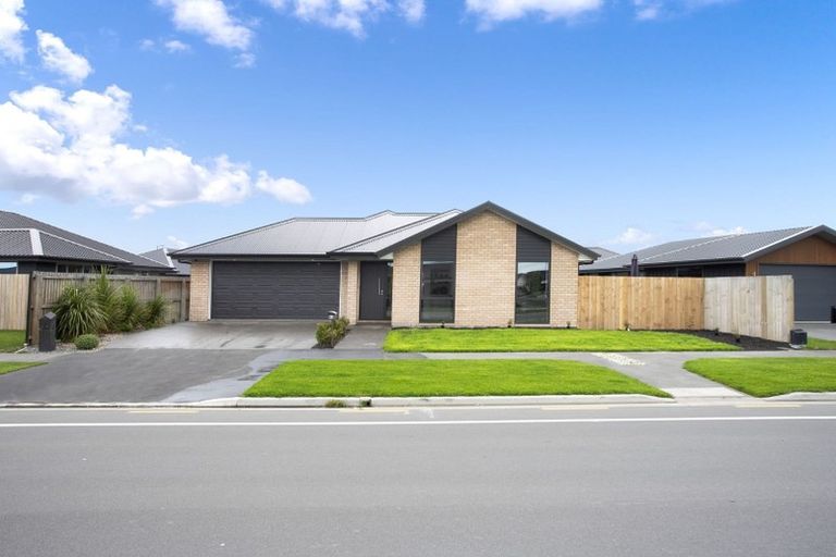 Photo of property in 64 Prestons Park Drive, Marshland, Christchurch, 8083