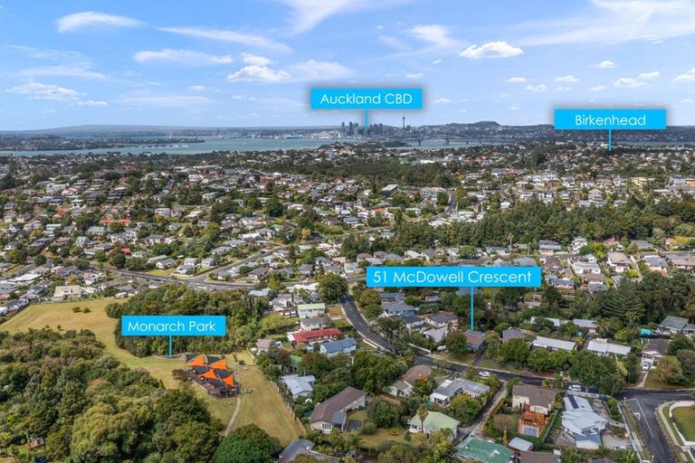 Photo of property in 51 Mcdowell Crescent, Hillcrest, Auckland, 0627