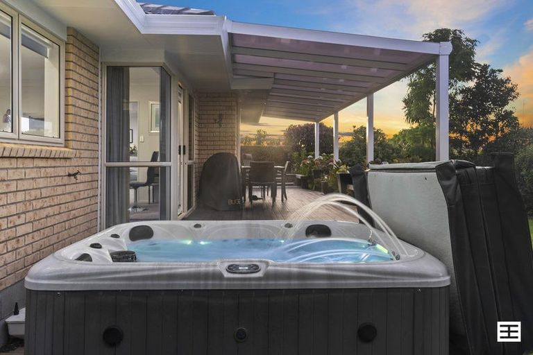 Photo of property in 3 Ridgemount Terrace, Welcome Bay, Tauranga, 3112