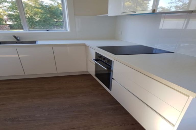 Photo of property in 5 Mappleton Avenue, Burnside, Christchurch, 8053