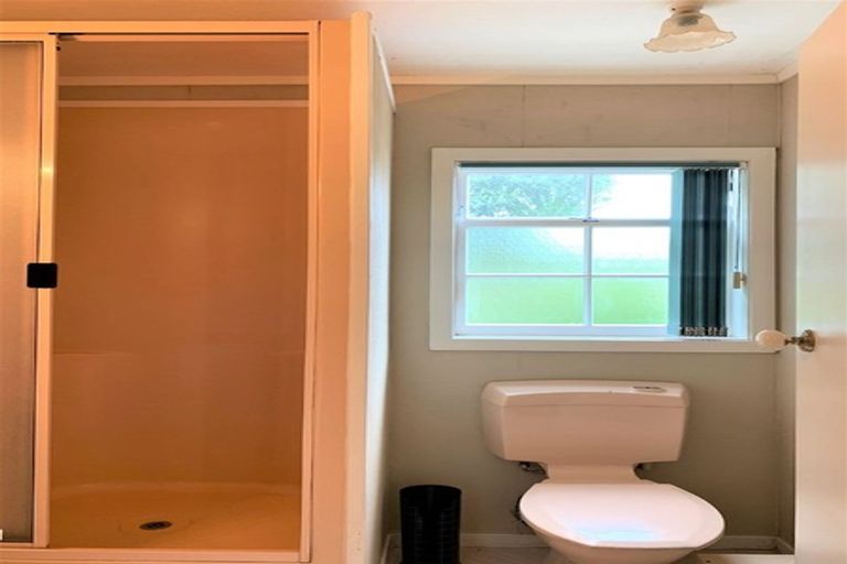 Photo of property in 28 Matipo Road, Mairangi Bay, Auckland, 0630