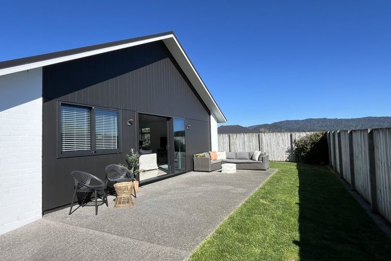 Photo of property in 4 Dudley Vercoe Drive, Te Puke, 3182