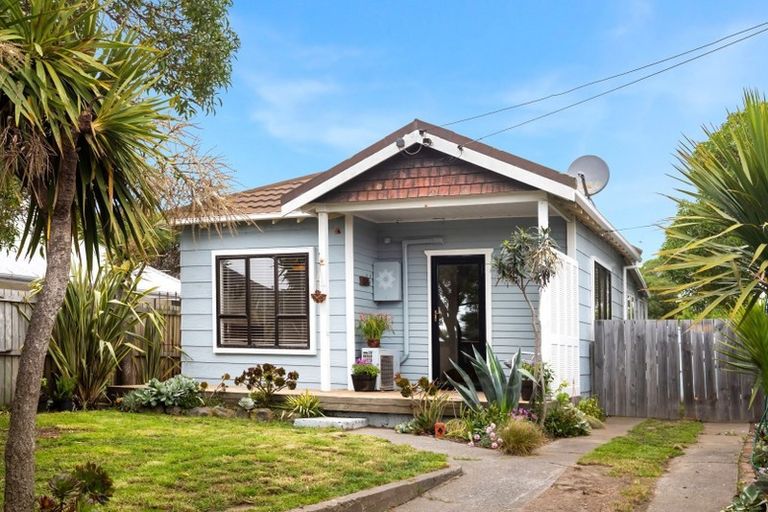 Photo of property in 31 Rodney Street, New Brighton, Christchurch, 8061