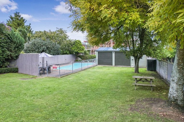 Photo of property in 17 Queenwood Avenue, Queenwood, Hamilton, 3210