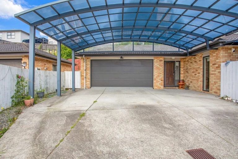 Photo of property in 44 Arrowsmith Drive, Flat Bush, Auckland, 2019