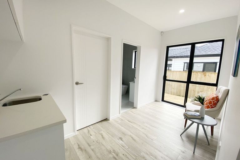 Photo of property in 60 Cooladawson Drive, Flat Bush, Auckland, 2019