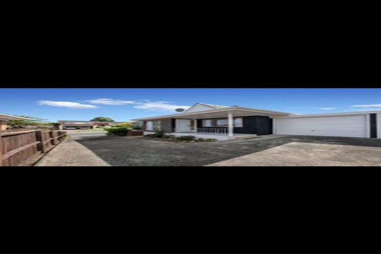 Photo of property in 1/16 Archmillen Avenue, Pakuranga Heights, Auckland, 2010