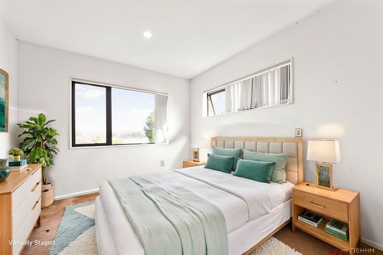 Photo of property in 93 Waitaki Street, Henderson, Auckland, 0612
