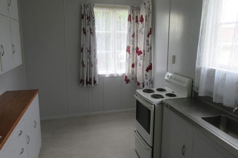 Photo of property in 11 Betten Street, Waimate, 7924